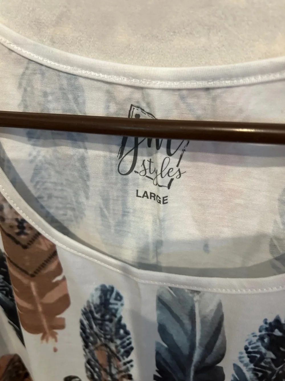 Women's Feather Print Tank Top - White, Blue & Brown - Picture 3 of 5